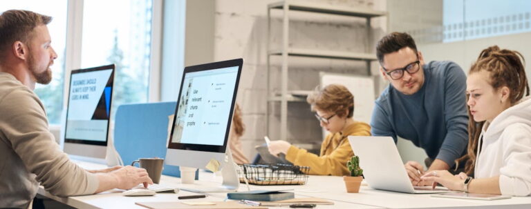 AI for Businesses: A 4-Step Playbook to Kill Decision Lag